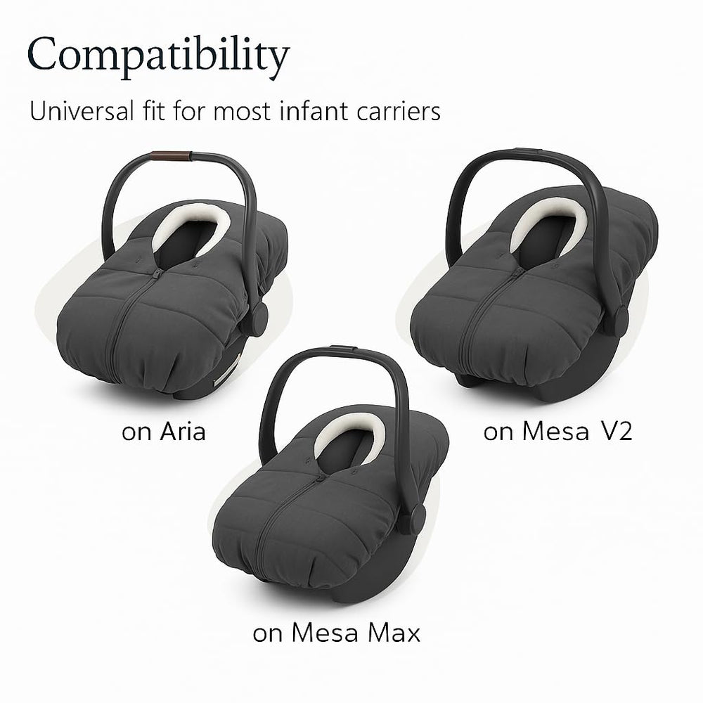 Quintriae smooth zipper and magnetic closures allow easy access to your baby.
