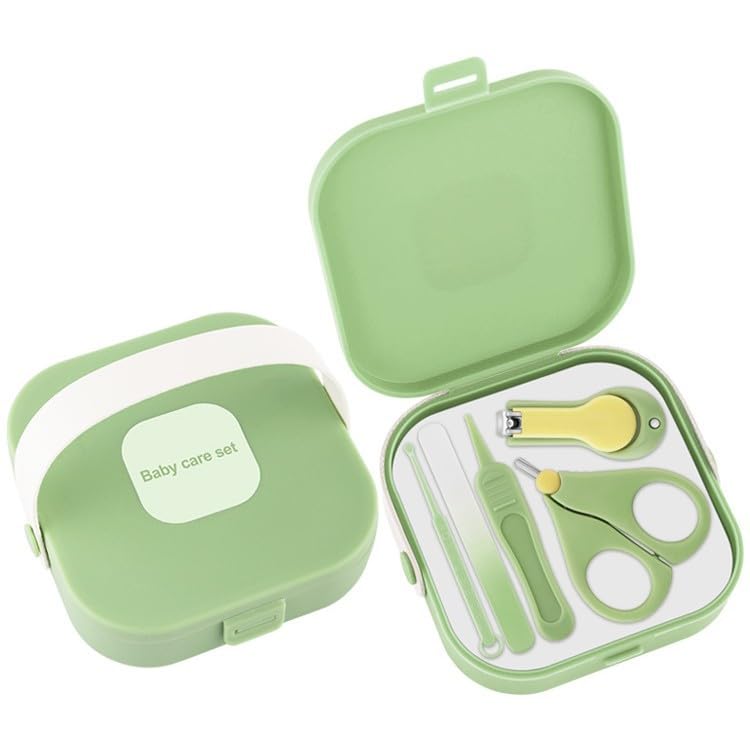 Qunlions Life baby nail clippers with curved tips for safe tiny-nail trimming.