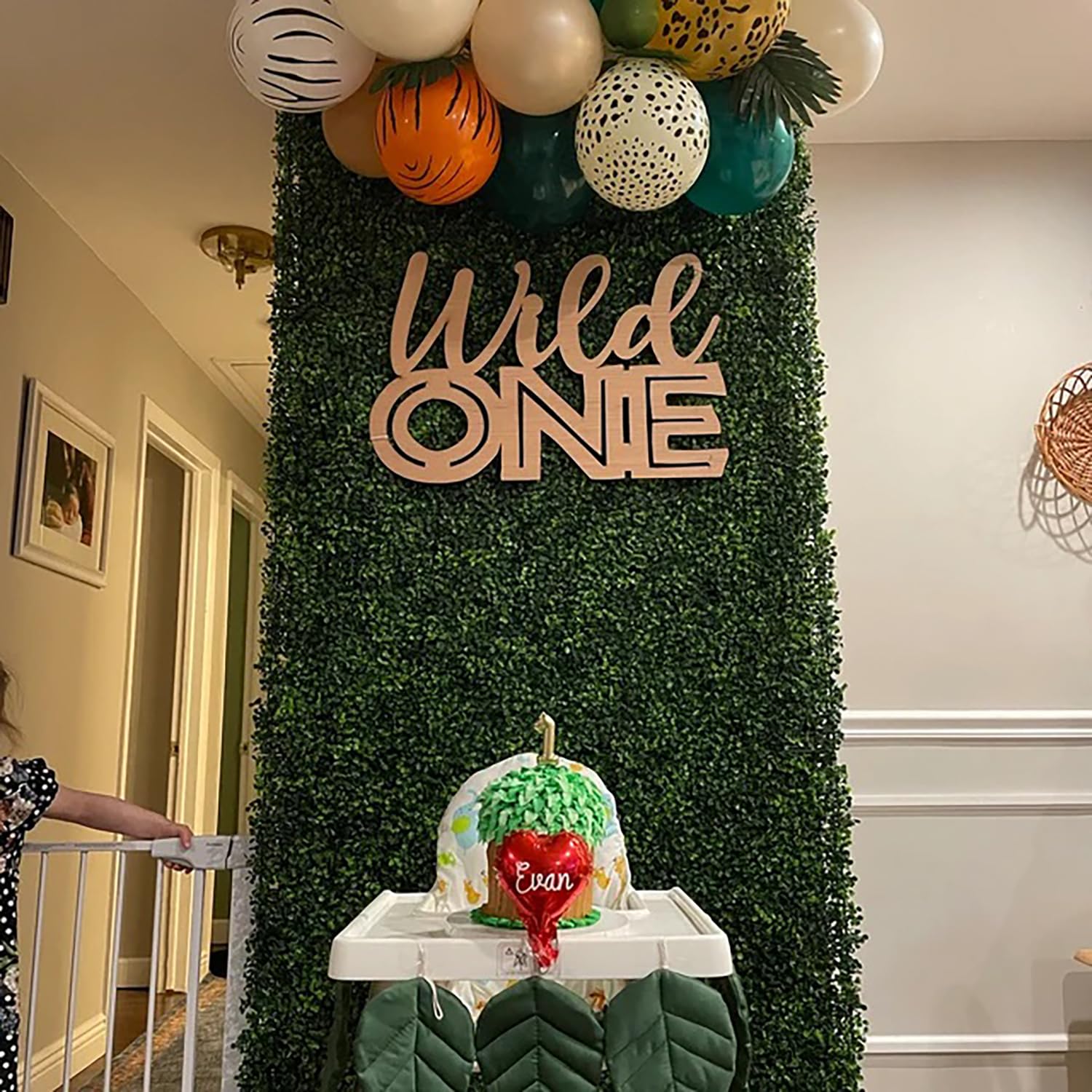 QWTOWFM Wood Wild One Sign suitable for indoor and outdoor celebrations with durable rustic charm.