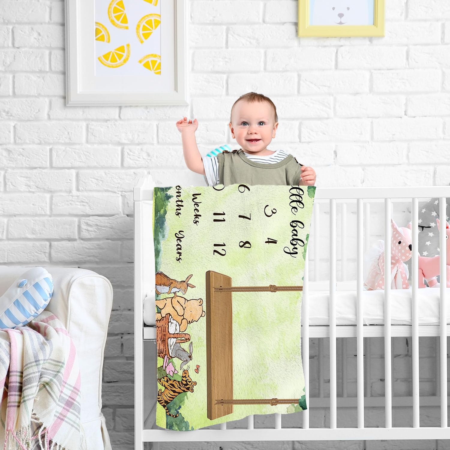 QZCYU Winnie calendar blanket records monthly milestones for easy sharing