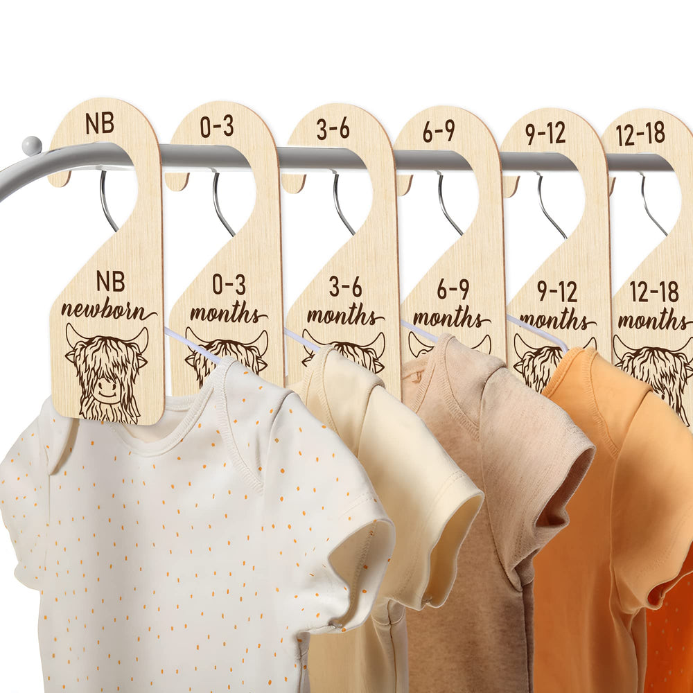 R HORSE age-range labels help identify appropriate clothing quickly.