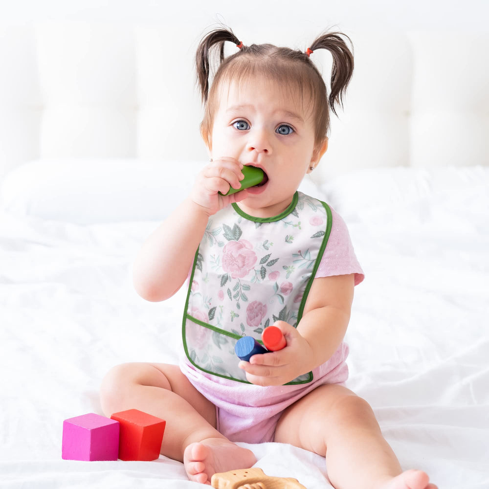 R HORSE 5-pack offers versatile bib options for busy families.
