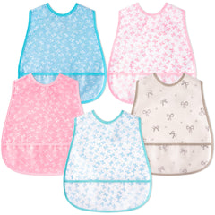 R HORSE baby bib set with soft cotton fabric for tender-skin protection.