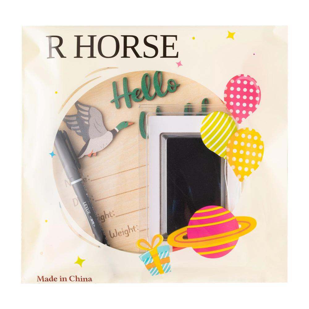 R HORSE baby-name-weight-date-display preserves birth details.