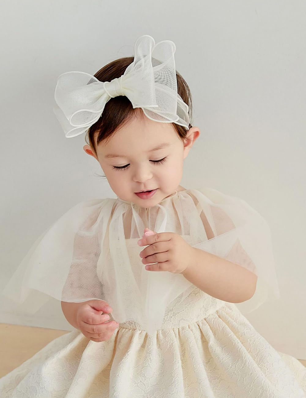 Rannyrena baby headband white photography-friendly accessory for weddings and parties
