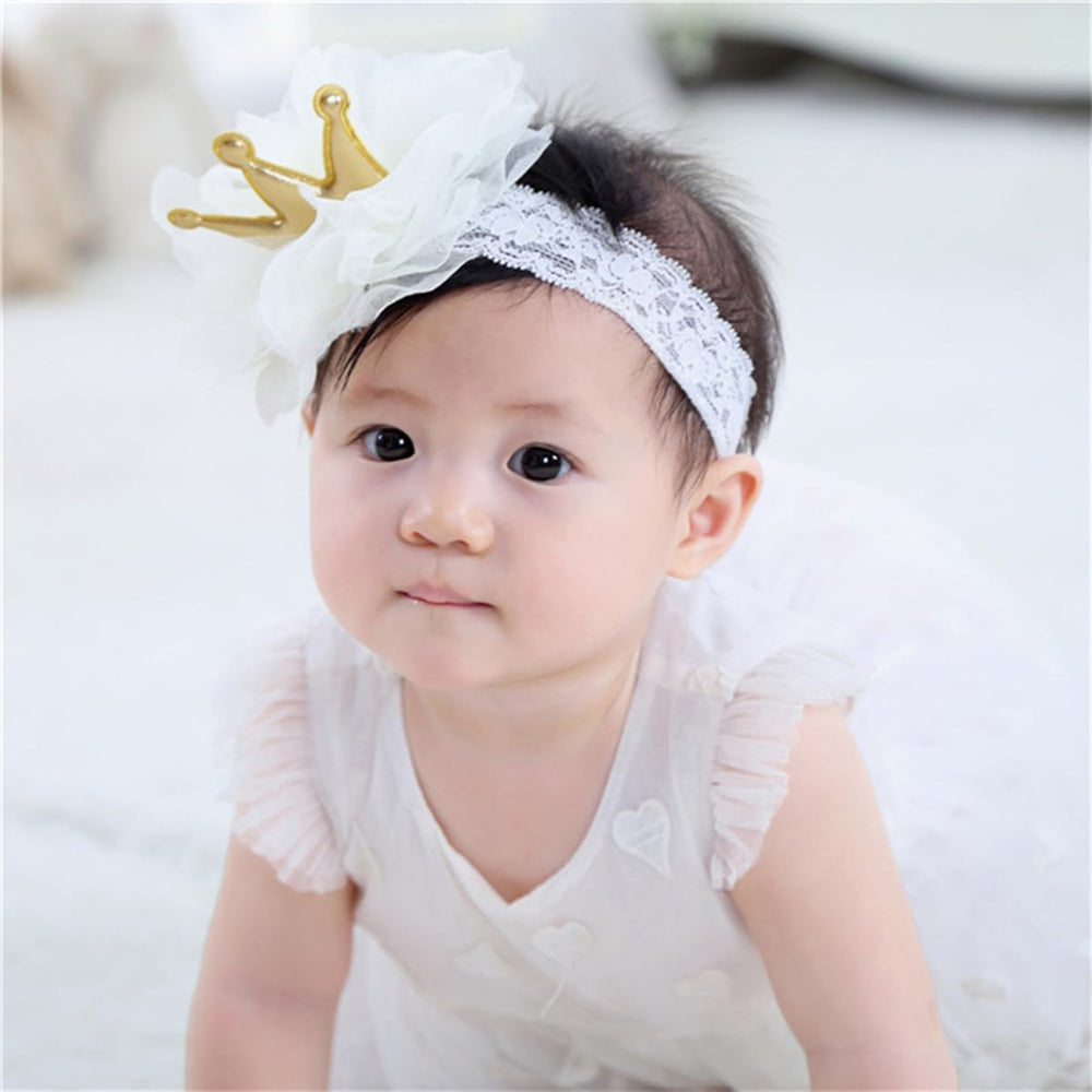 Rannyrena soft stretch headband for babies keeps hair neatly in place.