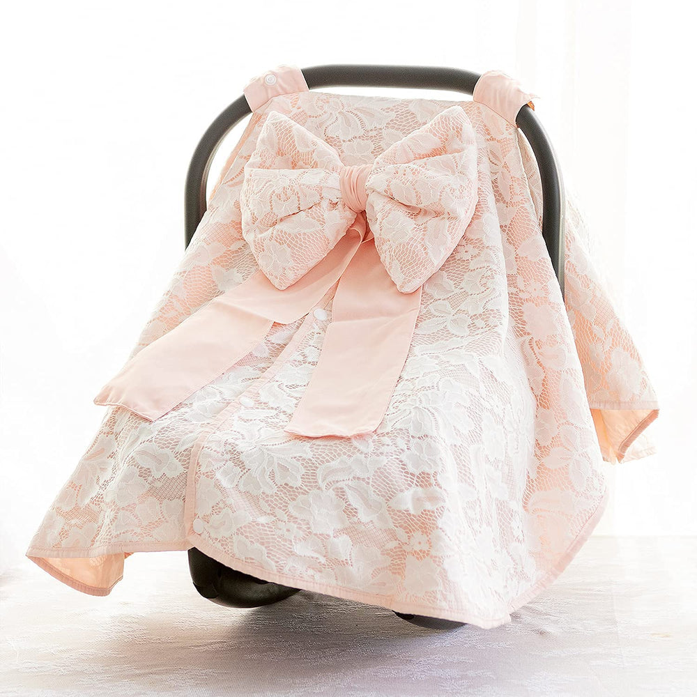 Razee machine washable cover demonstrates easy cleaning for busy parents.