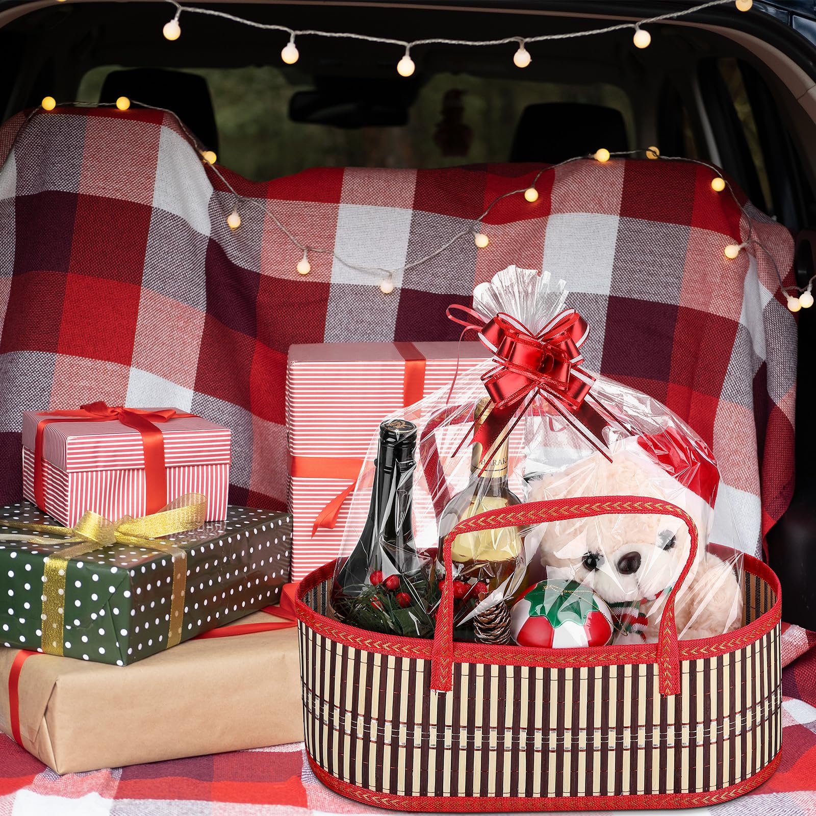 Reallnaive gift packaging set with two baskets inspires stylish presentation.