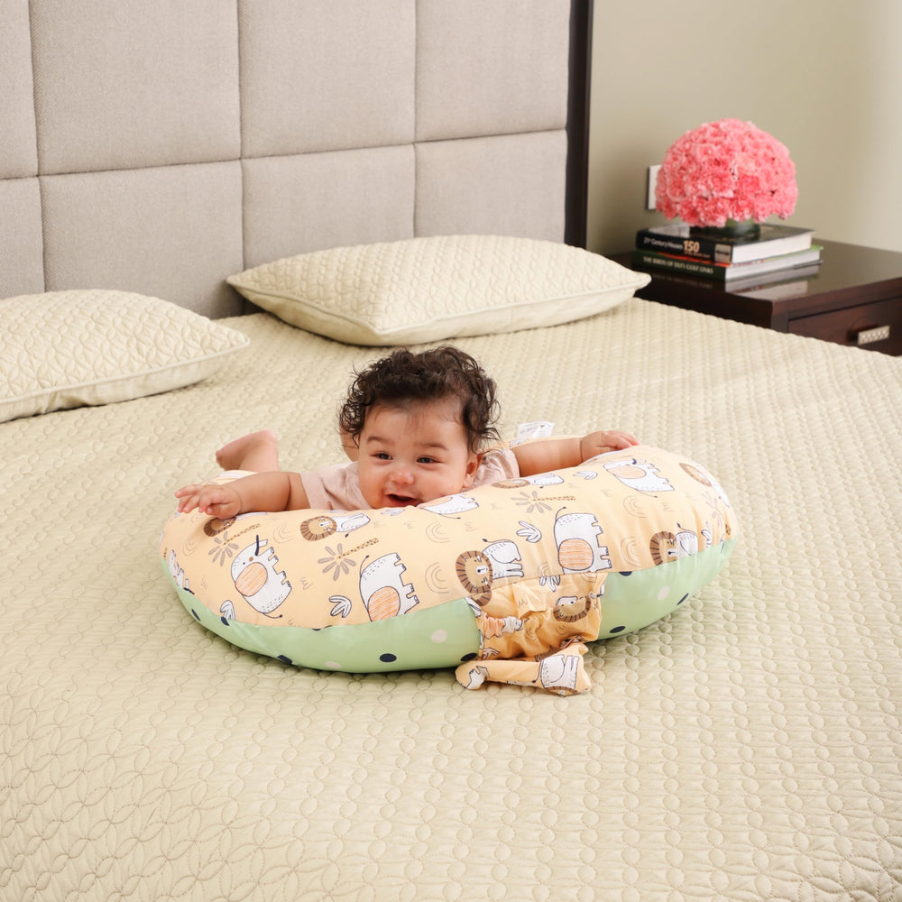 RELY+ nursing pillow washable cover simplifies cleaning after meals