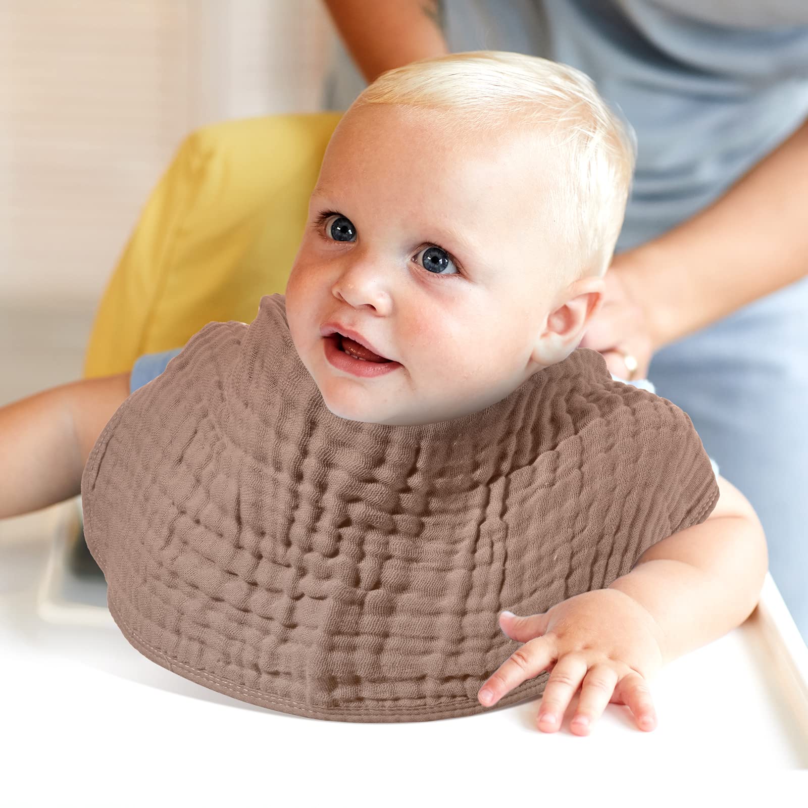 Remagr machine-washable burp cloths simplify after-meal cleanup