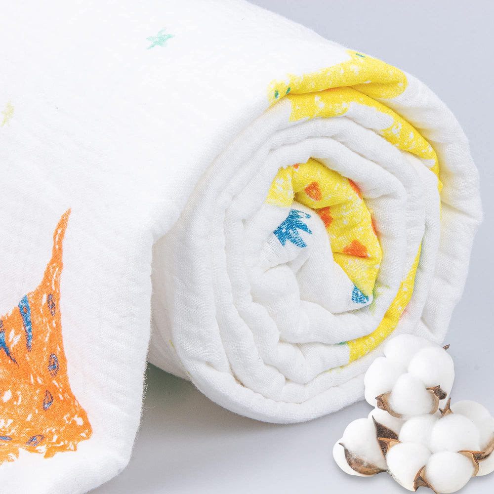 REMASS six-layer absorbent towel demonstrates quick moisture pickup after wash.