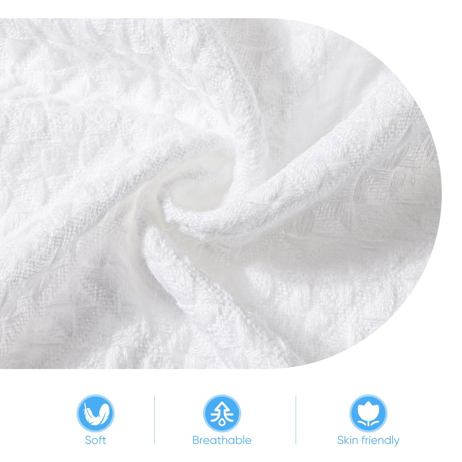 Runeaoys white blanket for prams and cots, easy care and machine washable