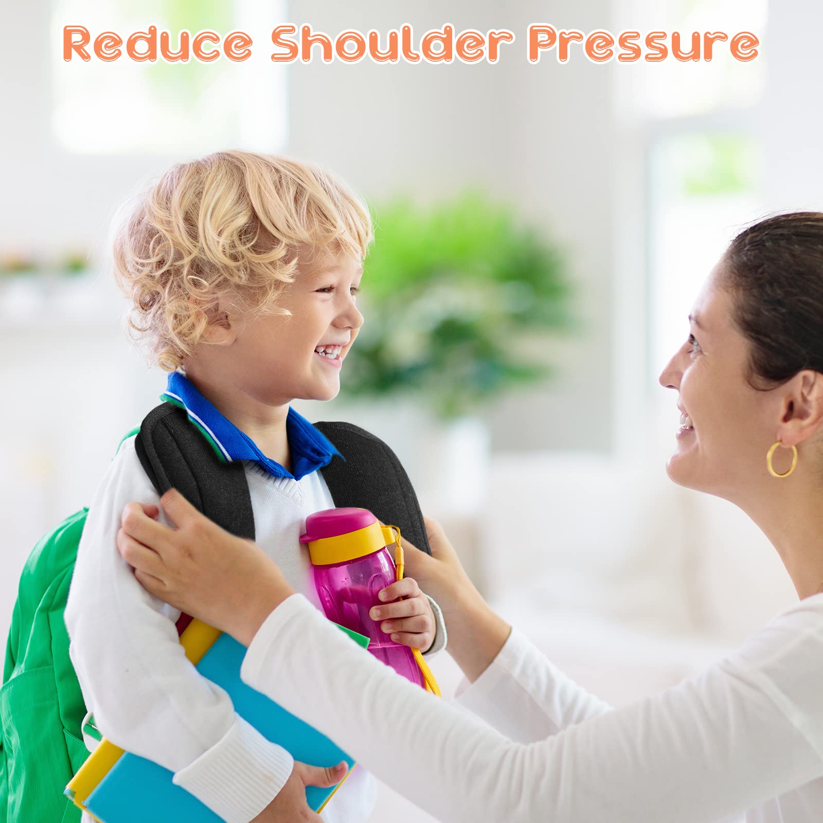 Riakrum six-piece set demonstrates versatile use on belts, strollers, and bags.