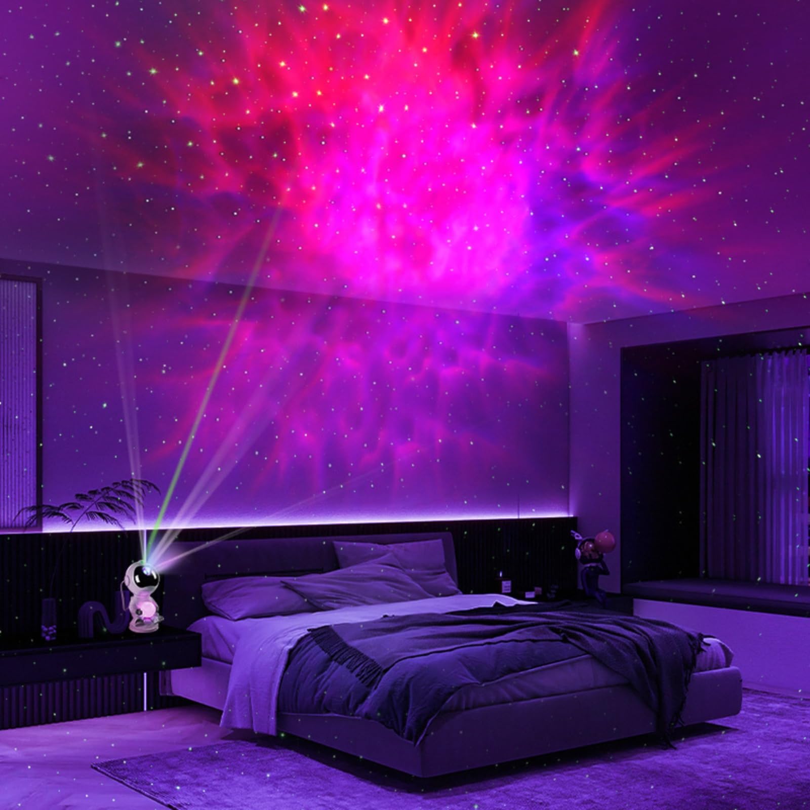 RicecdCAT Spaceman ceiling projection adapts to any angle and surface.