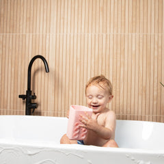 Rinzee learning-play design shown during bath time to boost sensory exploration