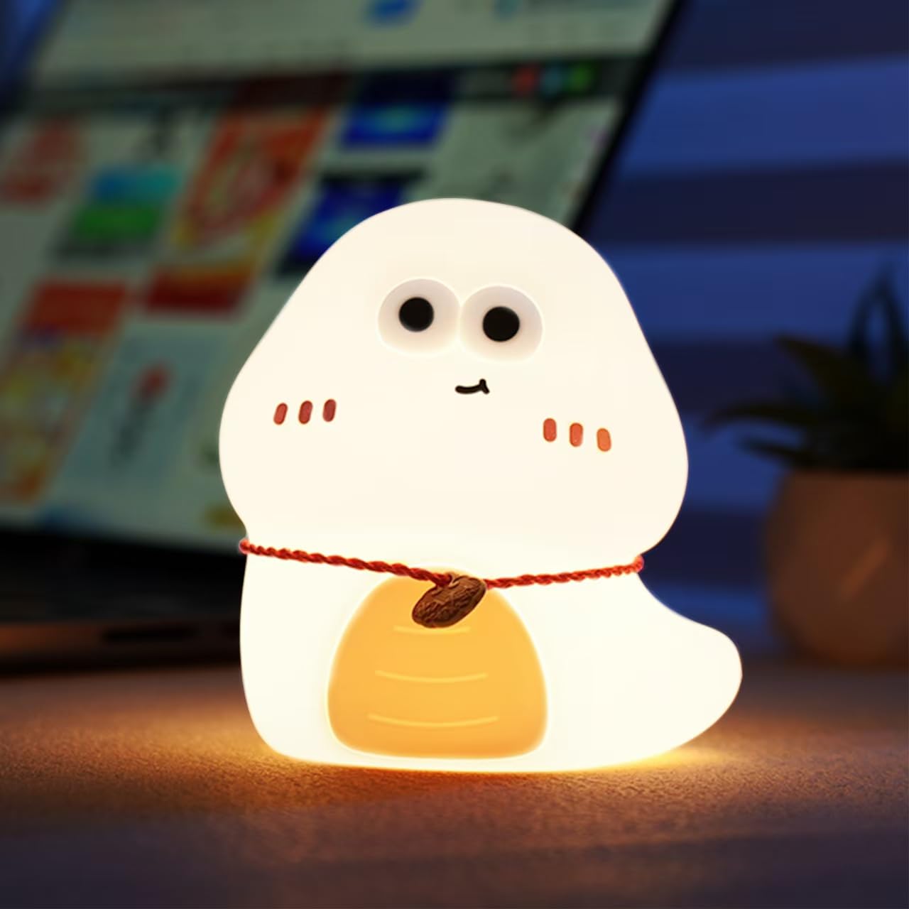 Rktnorv cute night-light silicone snake closeup showing squishy texture for sensory play