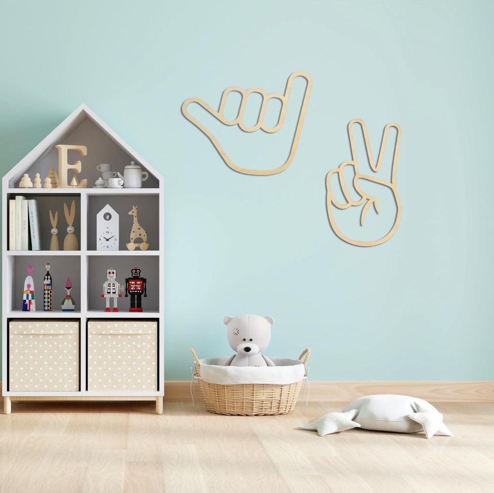 Rmeosye classroom decor wood sign adds a friendly focal point for kids.