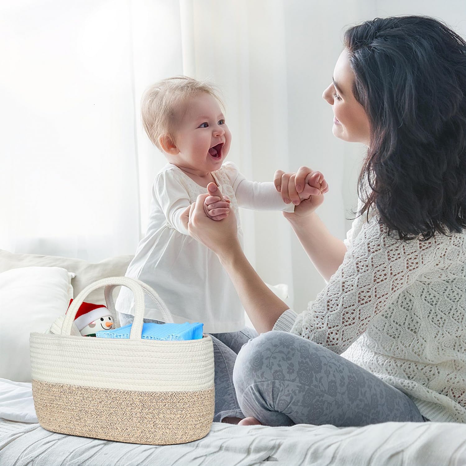 Rocinha diaper change on pad demonstrates convenient care.