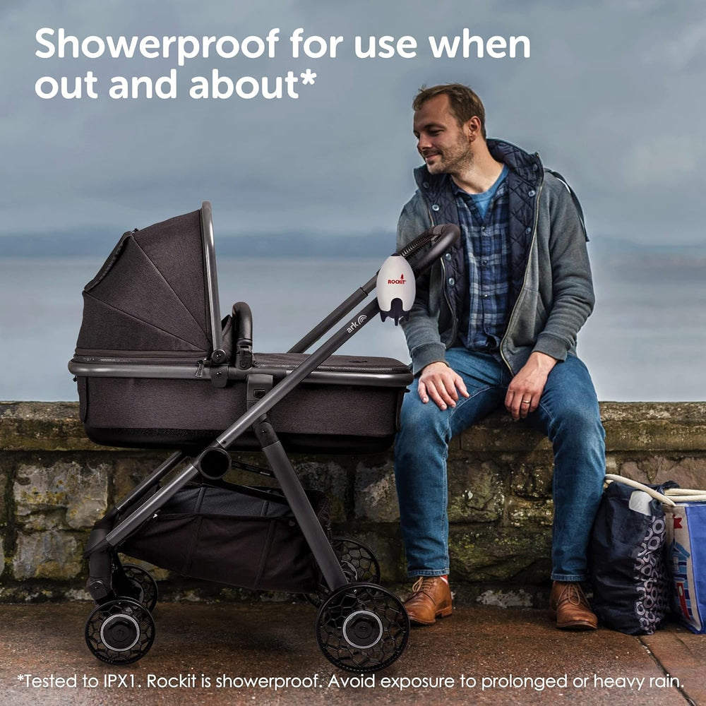 Rockit being used during errands and travel with calm baby