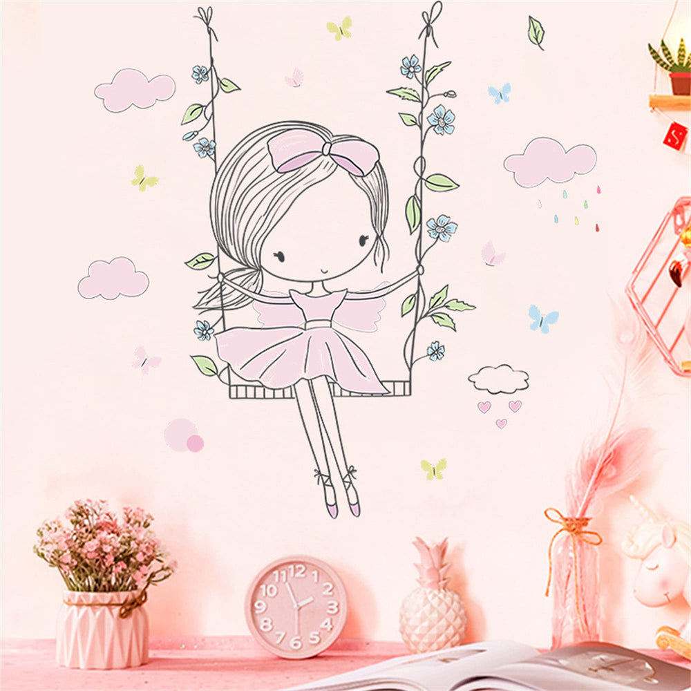 ROFARSO leaves-and-flowers detail enhances lively nursery decor