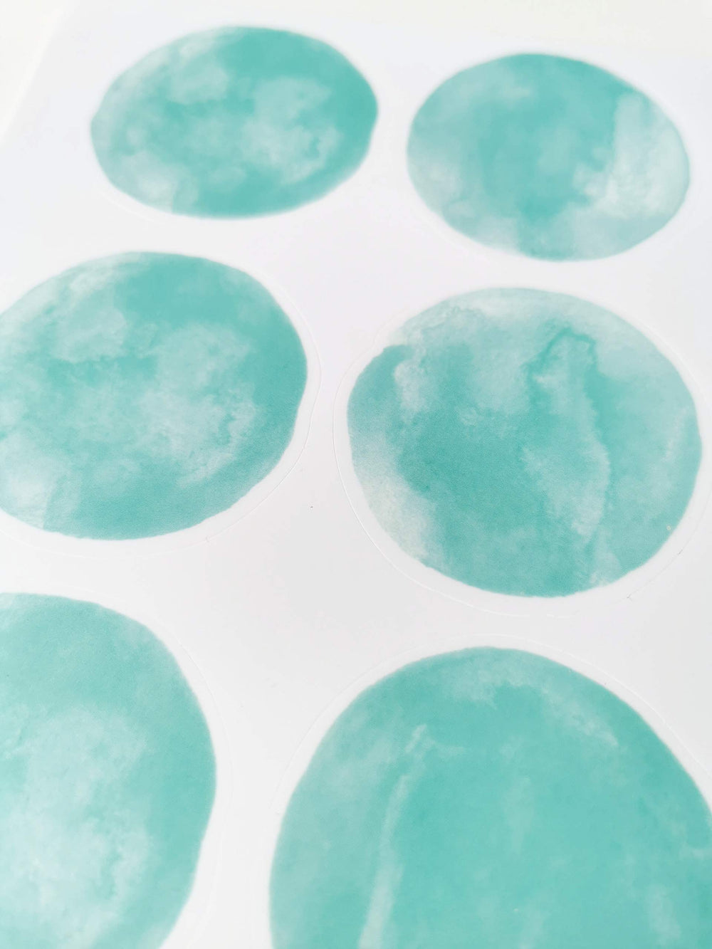 ROFARSO removable peel-and-stick wall art decor for kid-friendly spaces