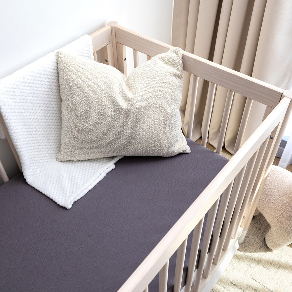 ROMY RO fitted crib sheet with elastic band ensures snug, wrinkle-free fit