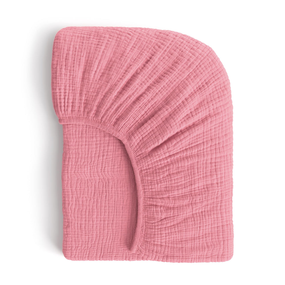 ROMY RO Muslin crib sheet—soft fabric for gentle baby skin and breathable sleep.