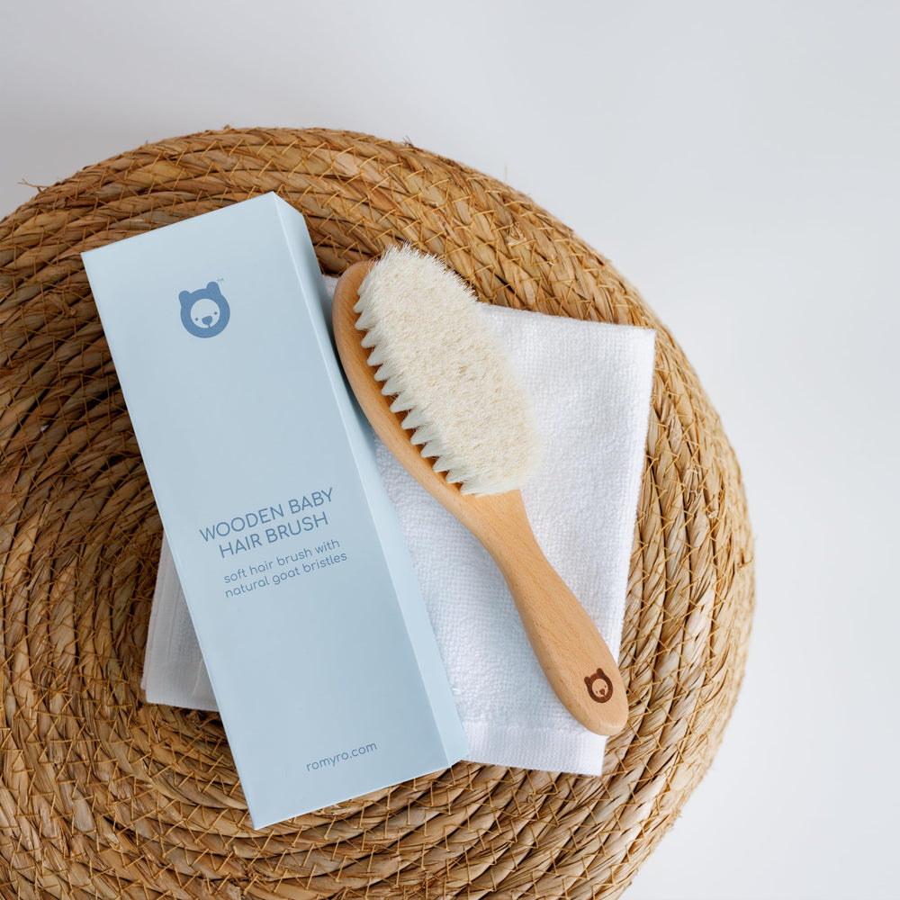ROMY RO newborn to toddler grooming scene demonstrating easy daily use.