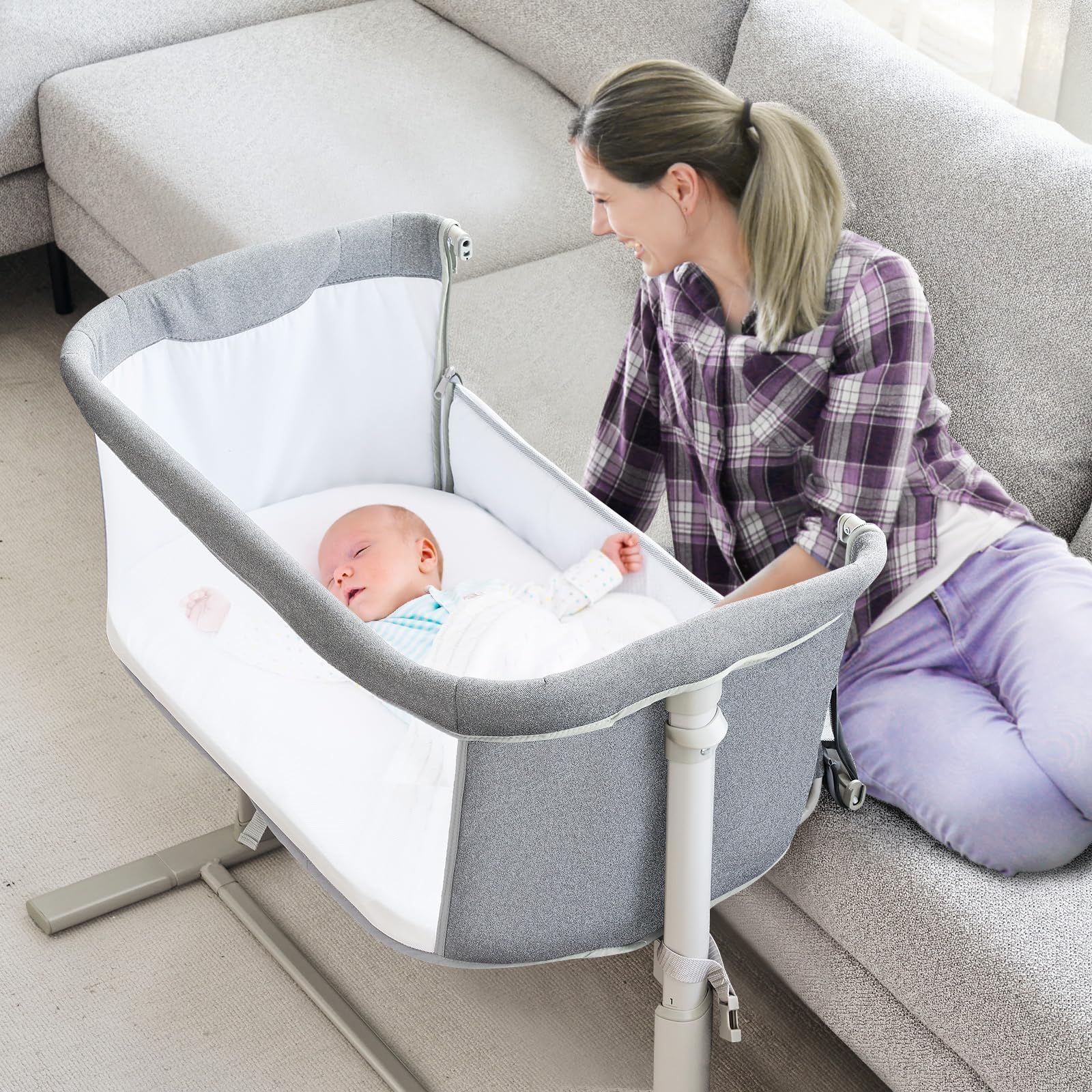 RONBEI Bassinet easy assembly highlights hassle-free setup and transport.