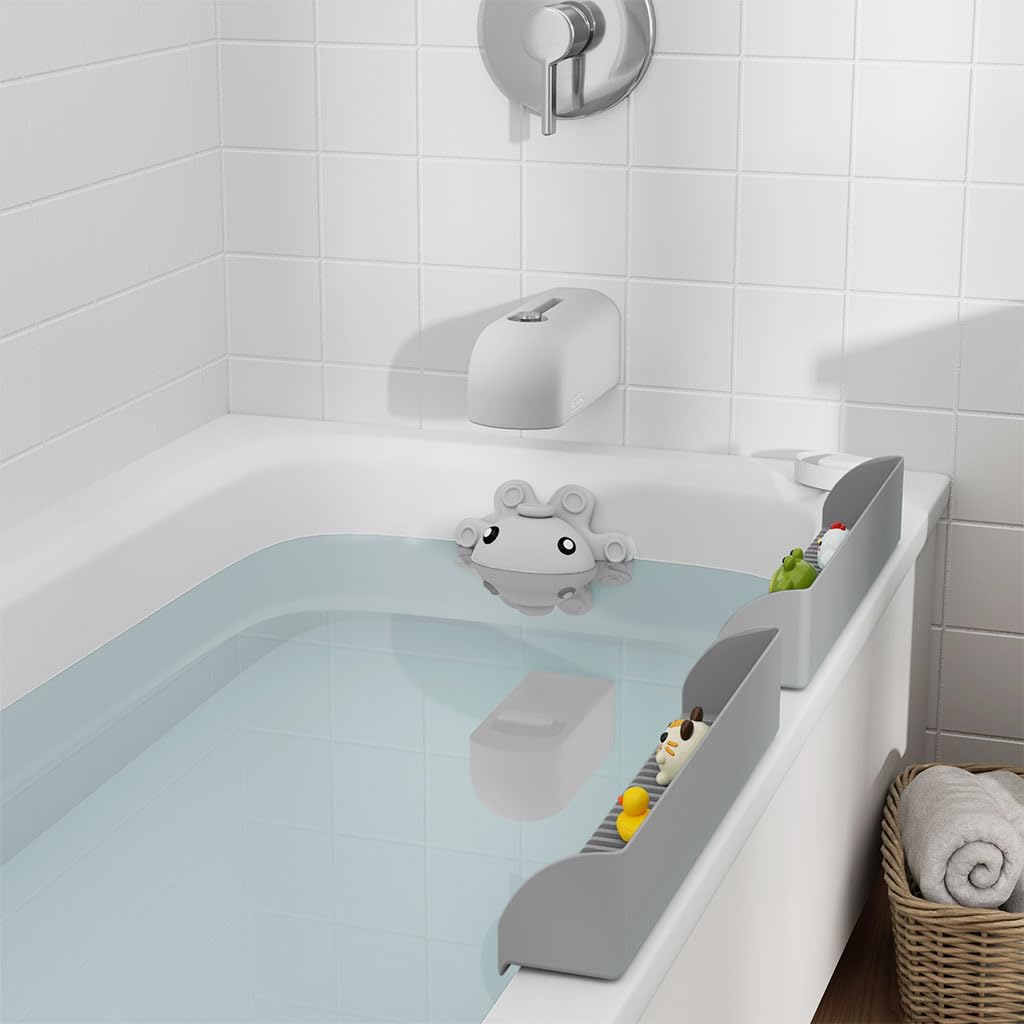 Roslim safety-first scene with calm bath time and no clutter