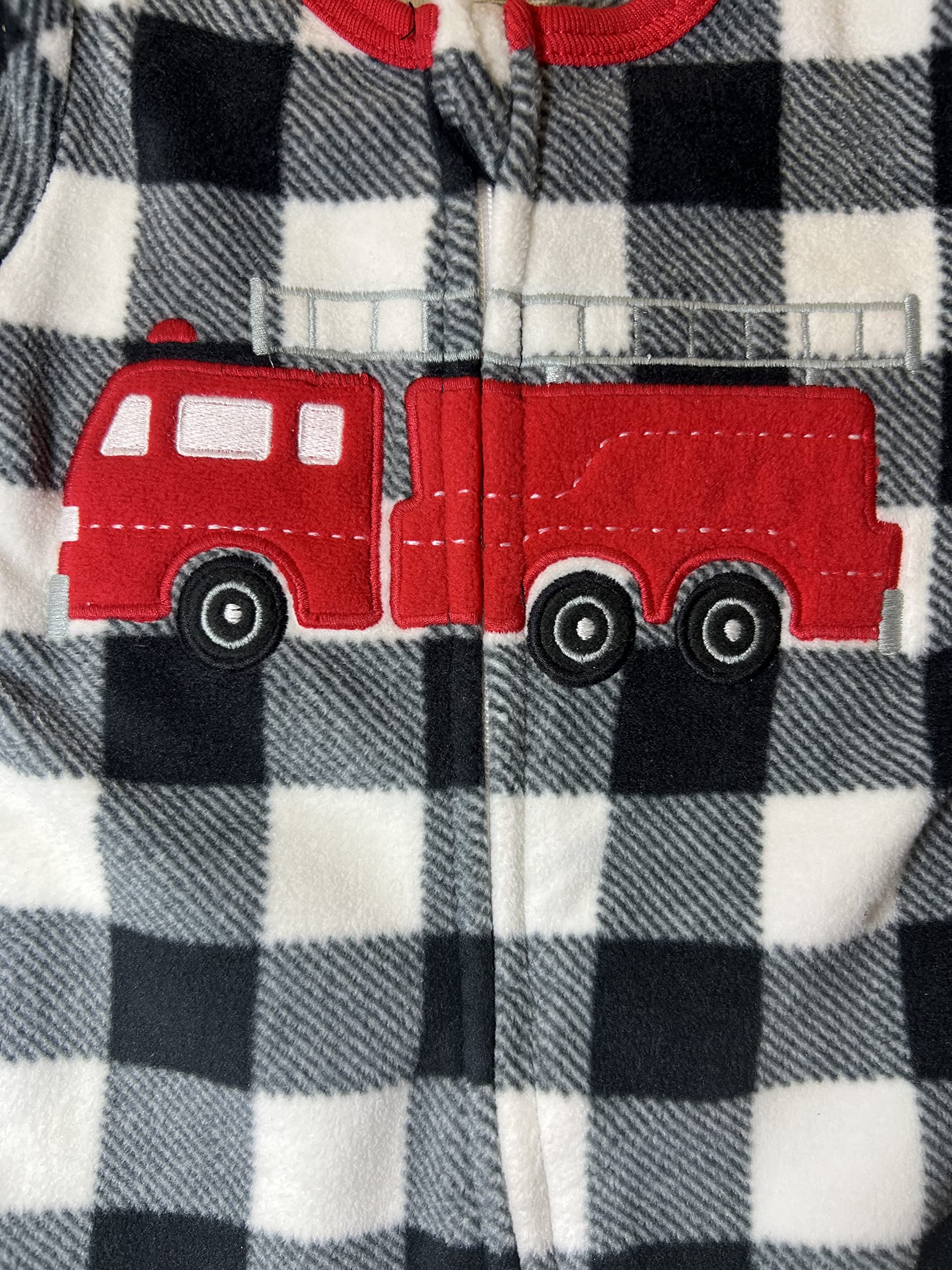 Royal Boys machine-washable sleeper supports easy care on busy days.