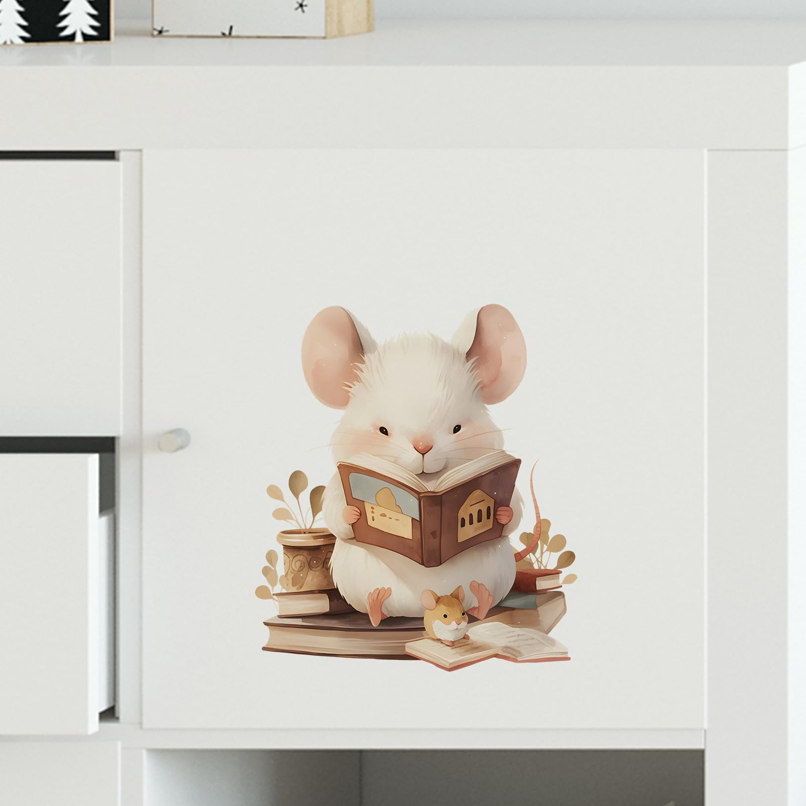 RoyoLam nursery wall art mouse reading spotlights educational charm for classrooms and play areas.