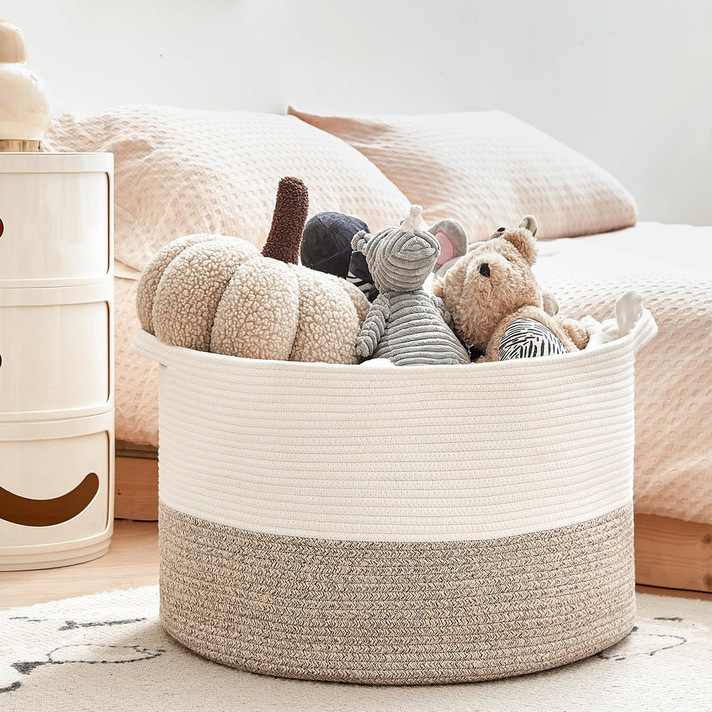 R RUNKA creases release tip: reshape by flattening and filling with pillows.