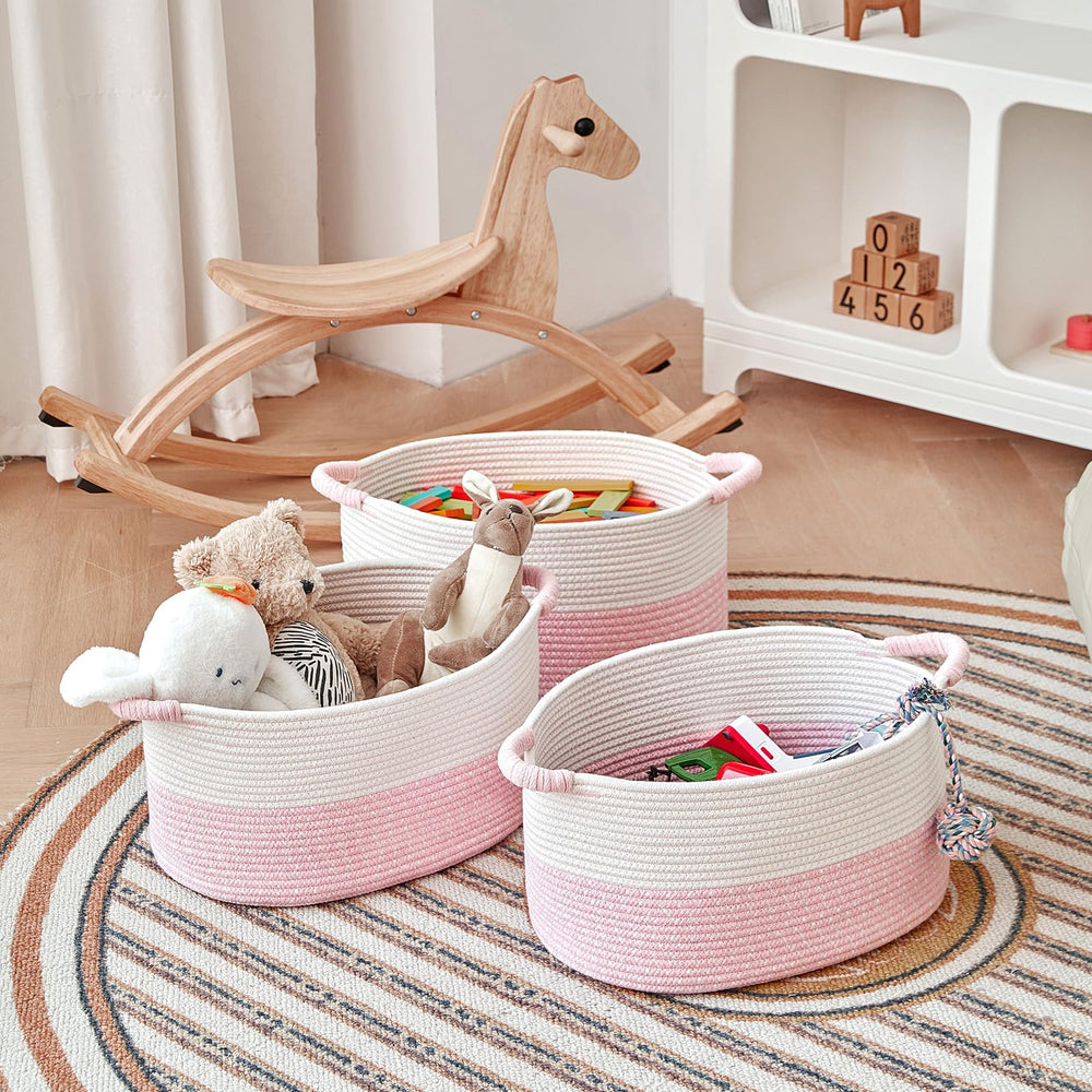 R RUNKA pink basket perfect for stowing dog toys neatly