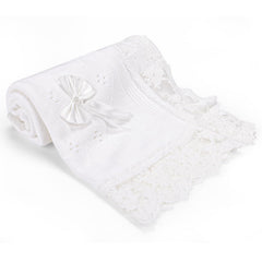 Runeaoys white lace knit blanket adds elegant detail for newborns and outings.