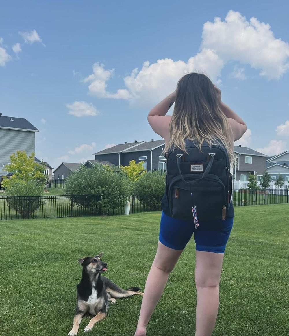 RUVALINO insulated bottle pockets keep bottles at the right temperature during outings