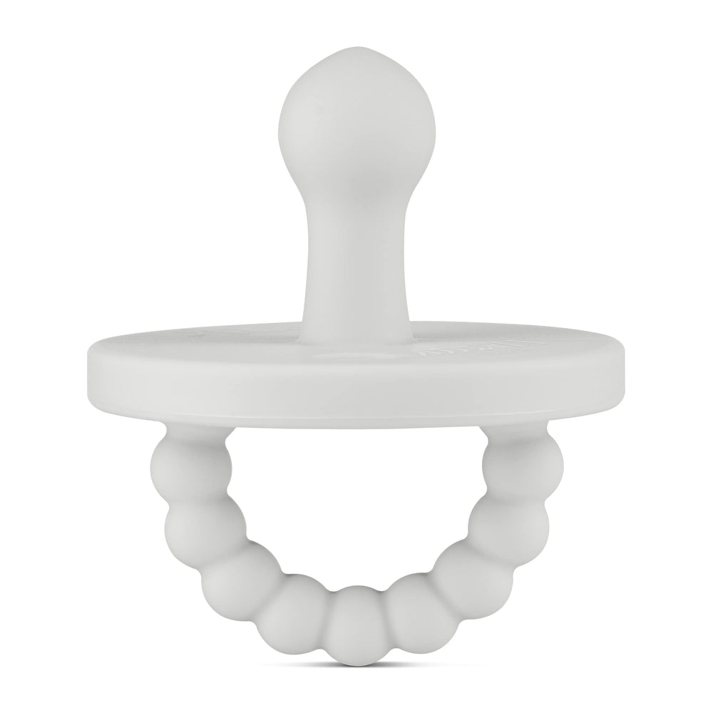 Ryan & Rose Cutie PAT Bulb Pacifier Grey soothes without teeth with gentle comfort.