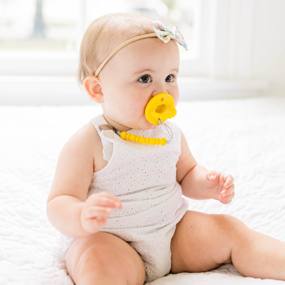 Ryan & Rose Cutie PAT bulb nipple offers soft tactile teething relief