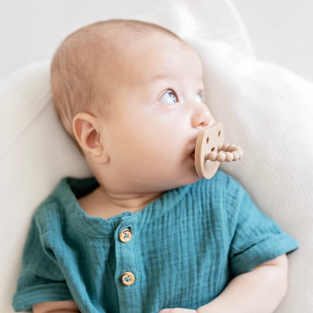 Ryan & Rose Cutie PAT Smile Dune packaging highlights newborn-ready design