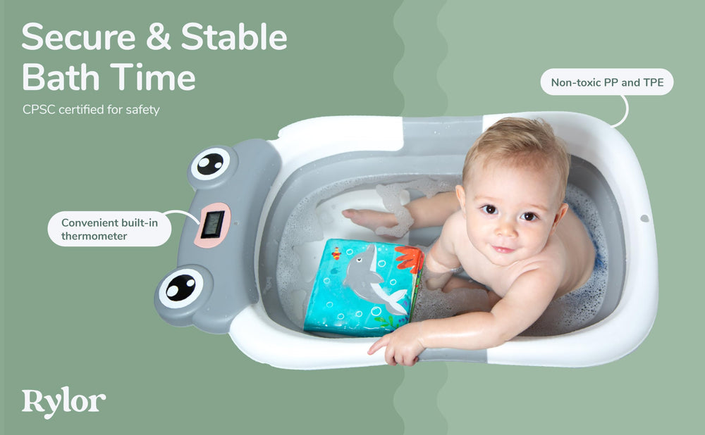 Rylor baby bath tub drain plug for easy water release.