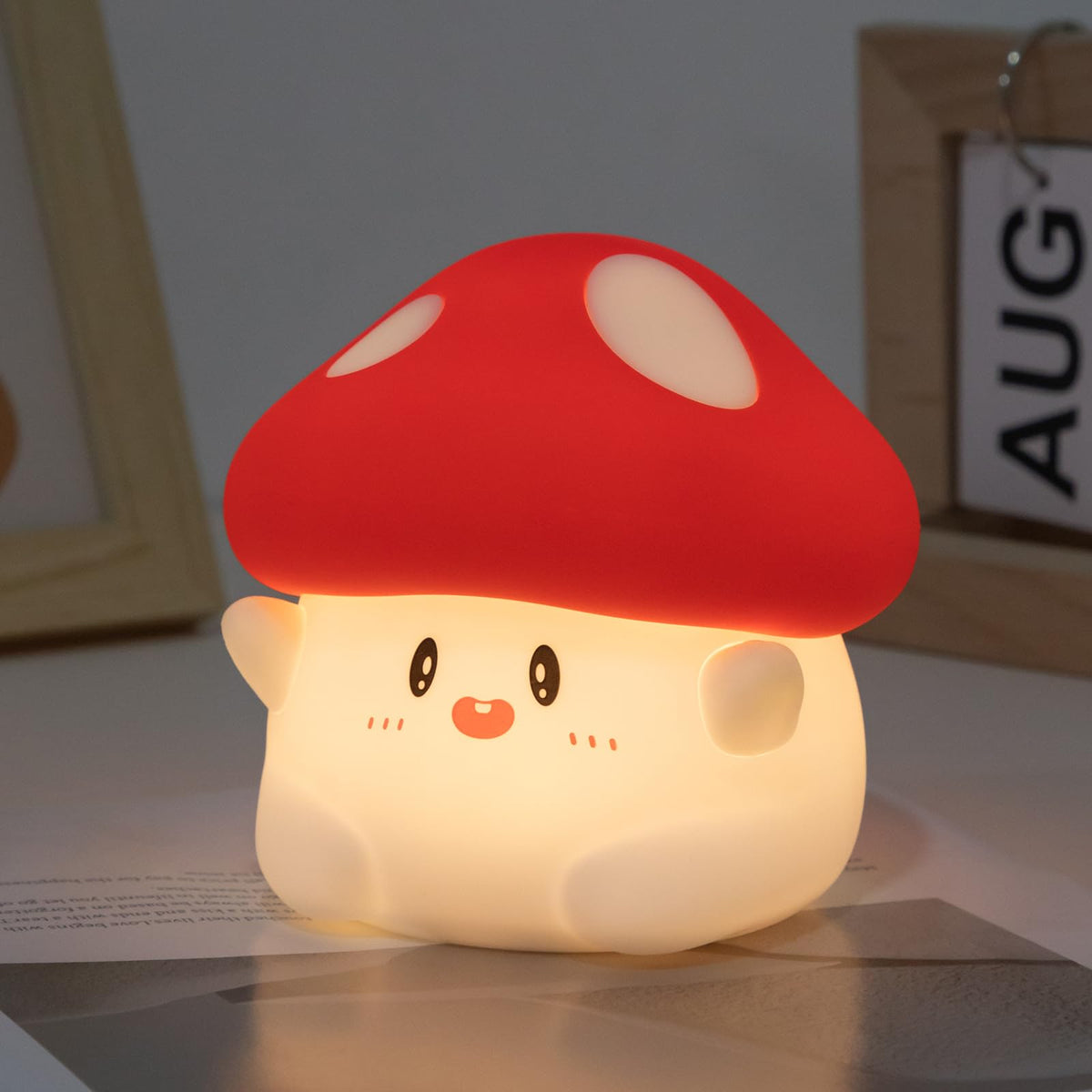 Rytinazzz Hug Mushroom Lamp on bedside table provides cozy ambient light