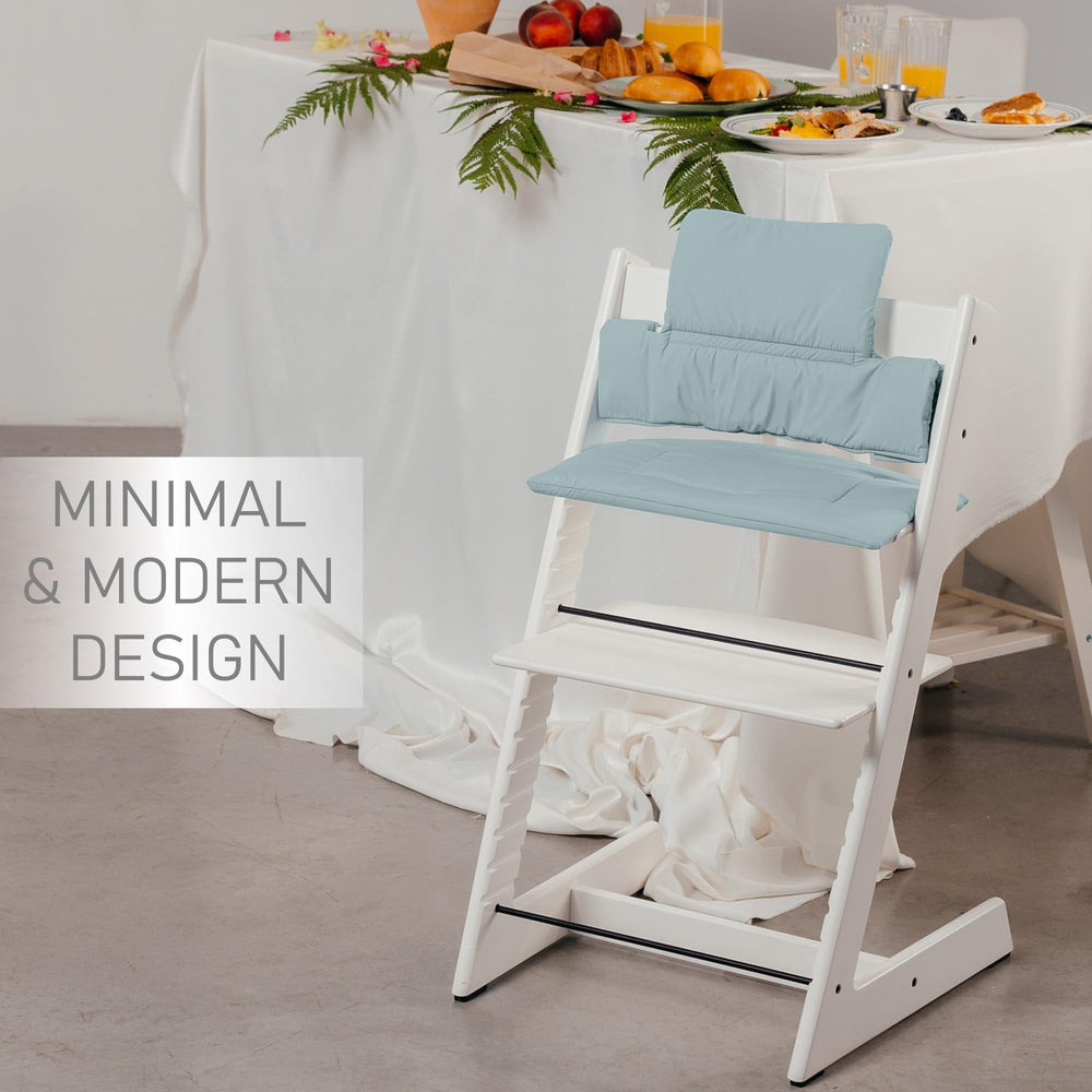 SA Accessories Cushion features waterproof fabric for easy cleanups.