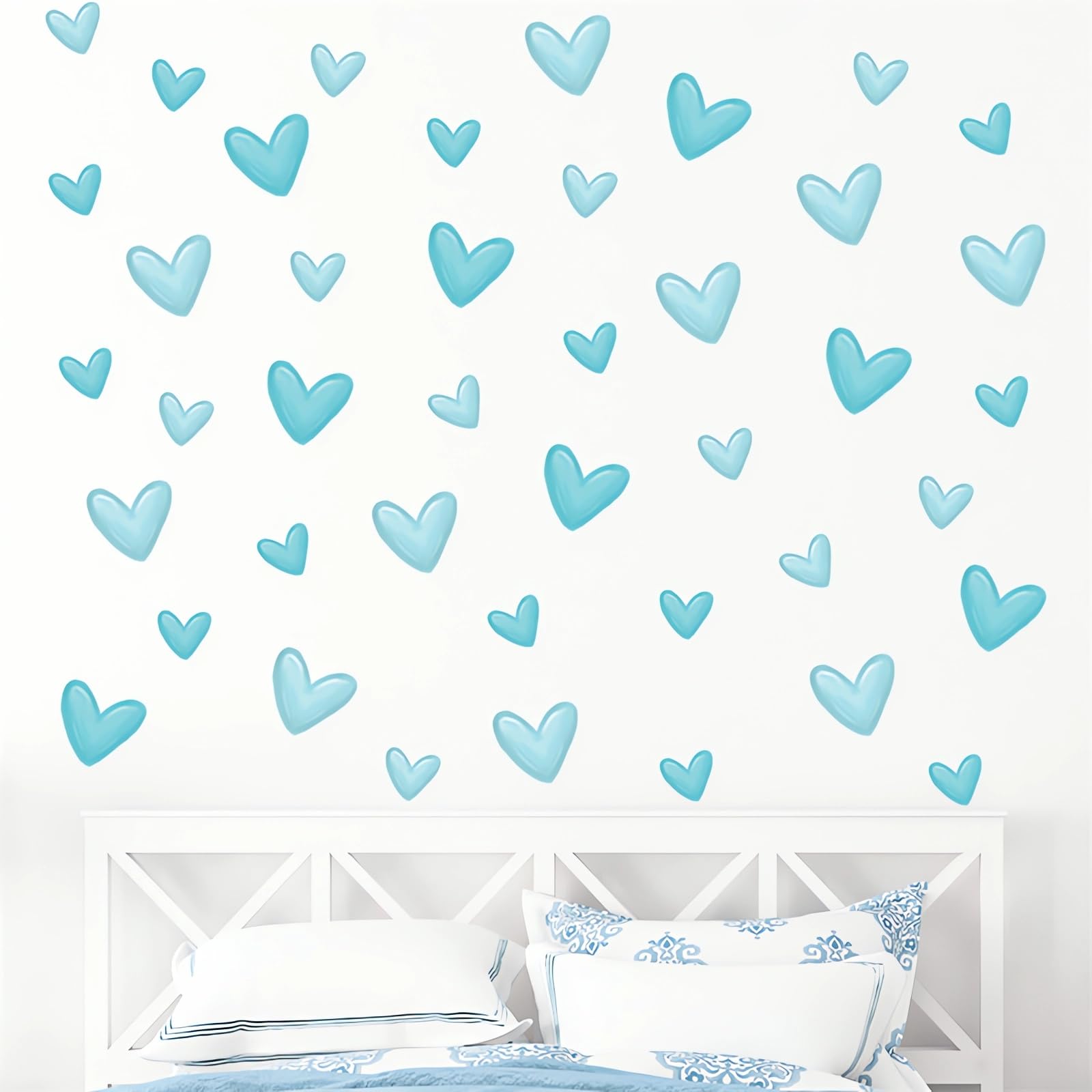 Sacinora eco-friendly wall decals are waterproof and durable.