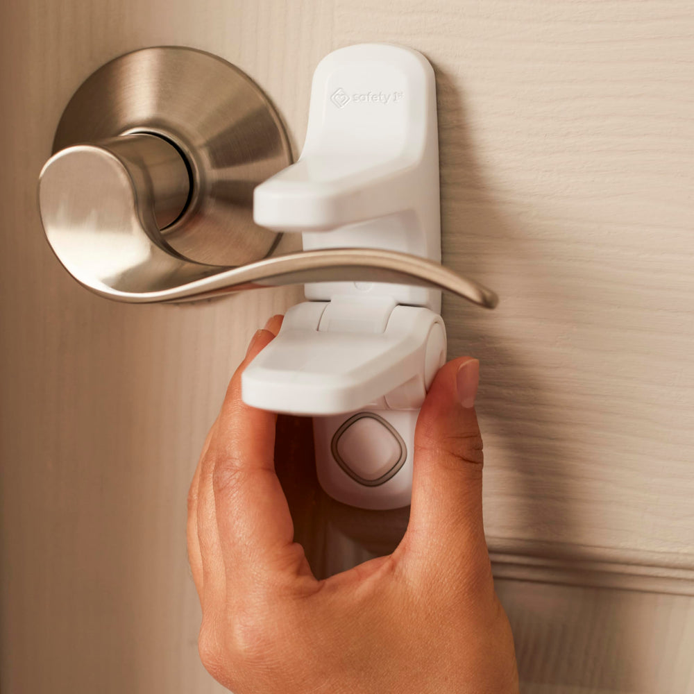 Safety 1st OutSmart use in daily home routines enhances safety with quiet operation