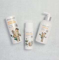 Safflower Safari organic-arrowroot ingredient closeup highlighting talc-free breathable formula