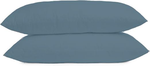 SAHARBEDDINGS travel pillowcase envelope closure close-up demonstrates secure fit