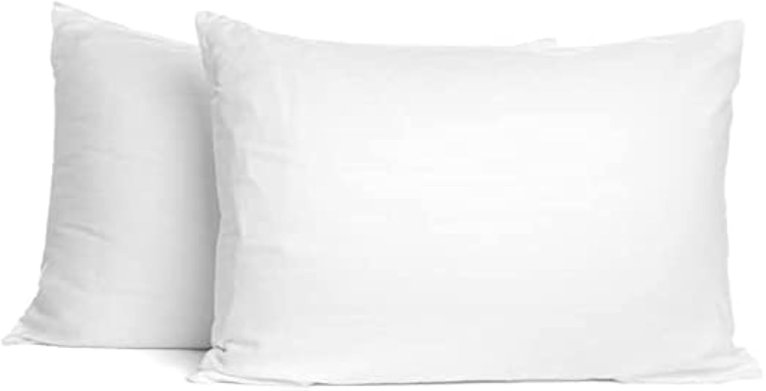 SAHARBEDDINGS toddler travel pillowcase zipper closeup showing secure fit for on-the-go naps
