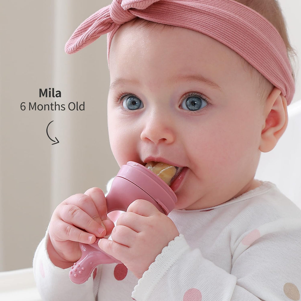 SAMiGO easy-grip feeder design lets little hands hold and explore confidently during feeding