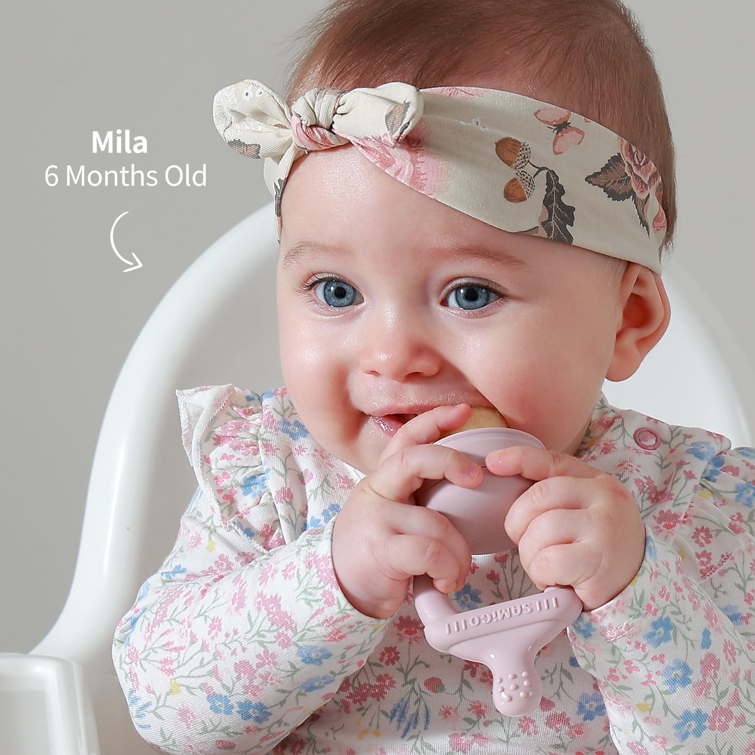SAMiGO pacifier-like teether soothing sore gums during feeding