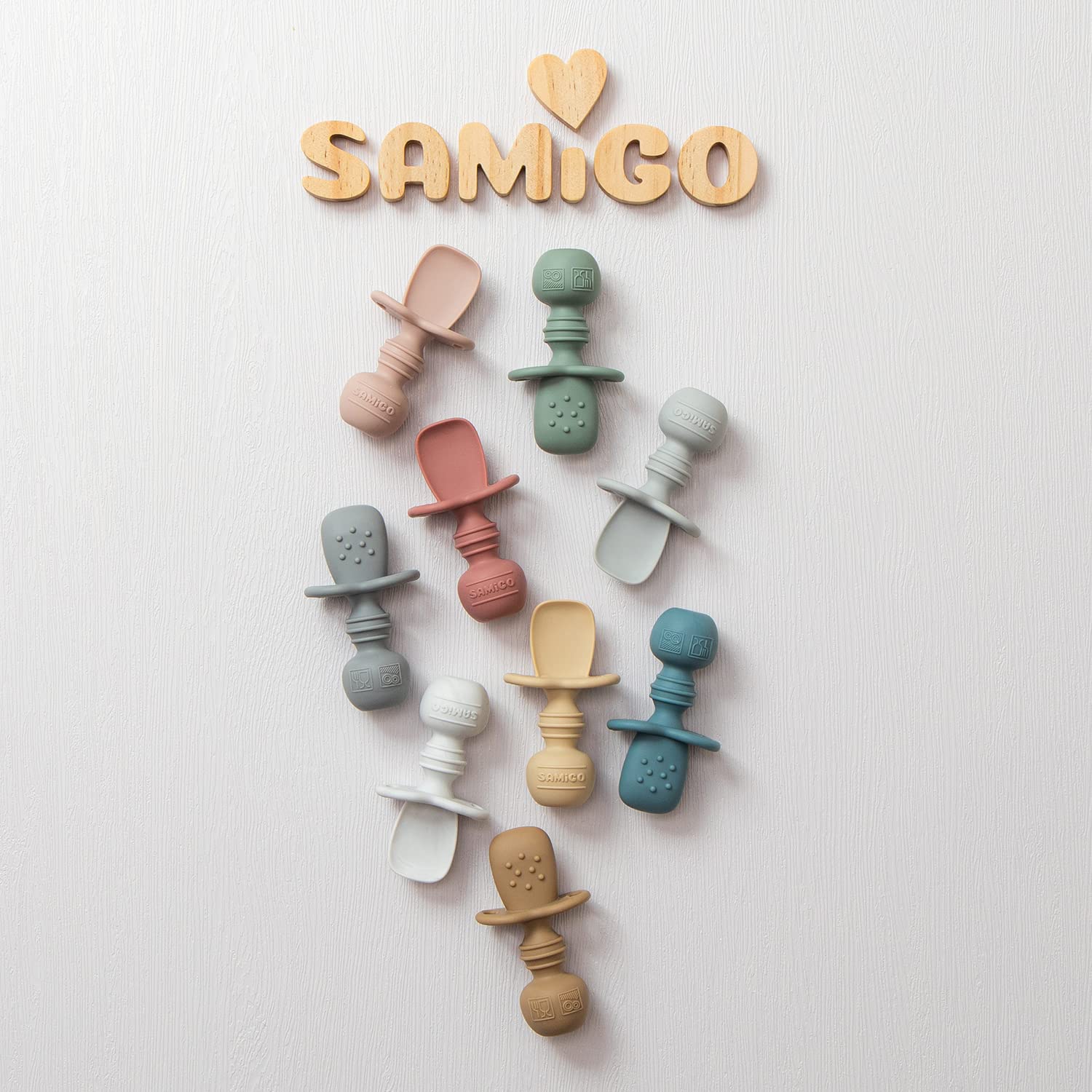 SAMiGO silicone set uses BPA-free materials for safe daily use.